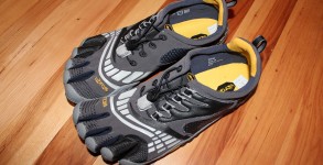 Vibram-Fivefingers-Barefoot-Running